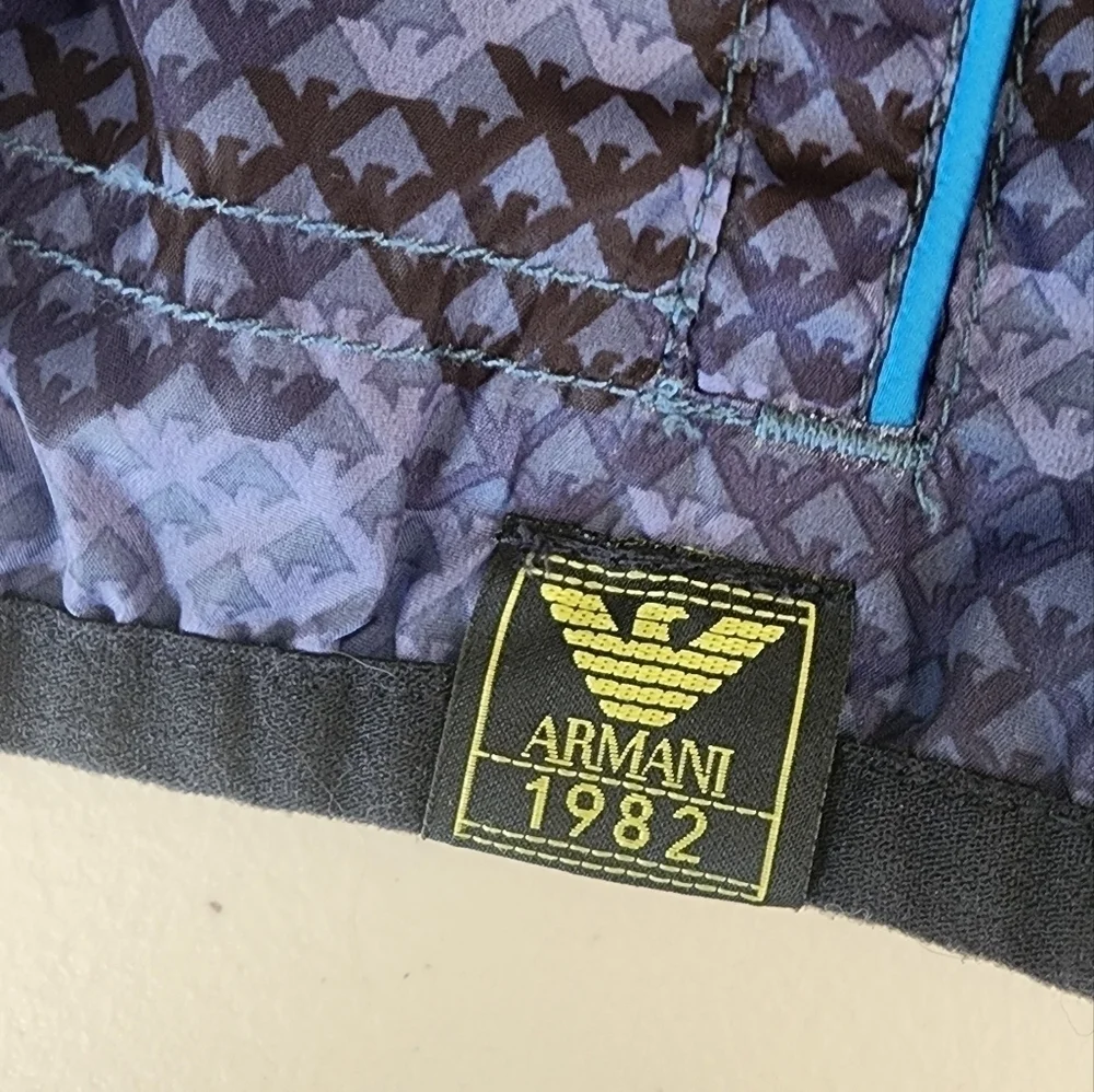 Armani Junior Blouson Nylon Hoodied Jacket Navy Blue Kids Sz 3t.